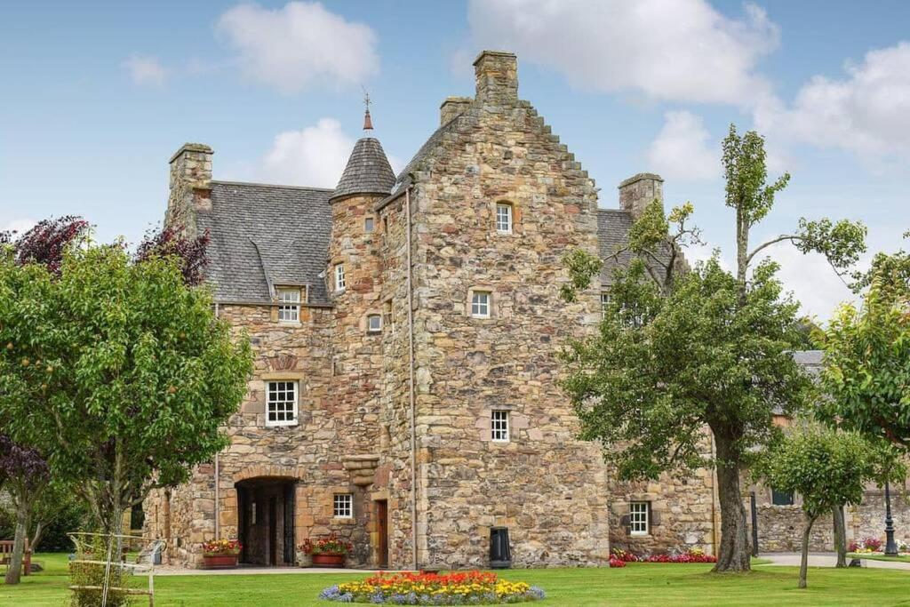 Appartamento Marys Garden View North Jedburgh Esterno foto